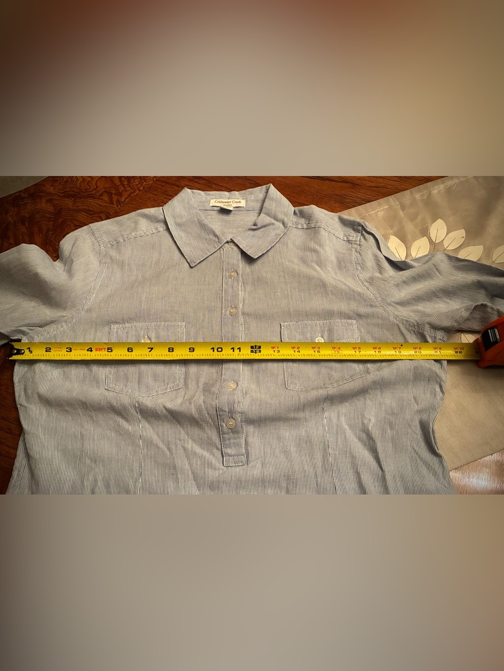 Coldwater Creek shaped blue/white striped button down shirt - women’s size M - Picture 2 of 6